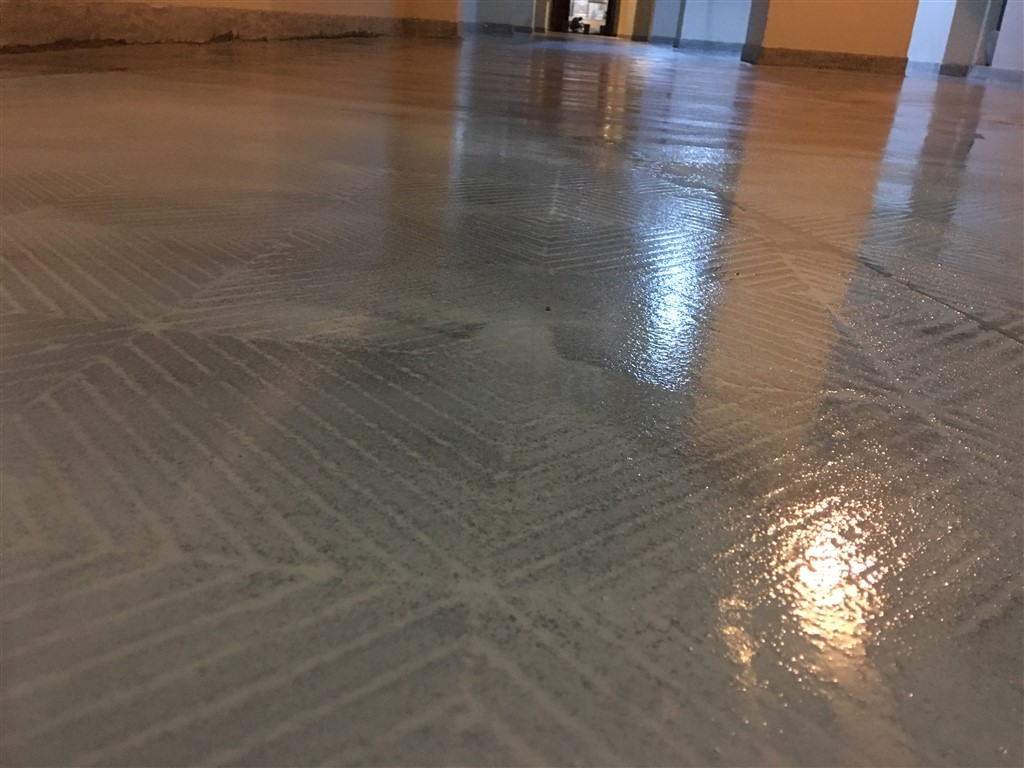 EPOKSİ ZEMİN KAPLAMA